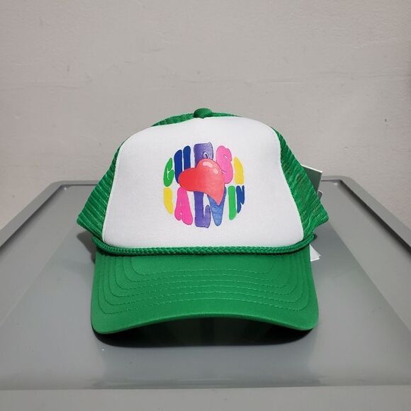Guess Originals x J Balvin Amor Collection Green & White Unisex Trucker Hat NWT - Picture 1 of 8